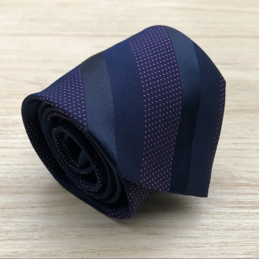 Mila Schön Silk Tie In Rich Dark Blue!